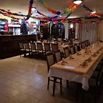 فندق Patyi Etterem Es Bögöte