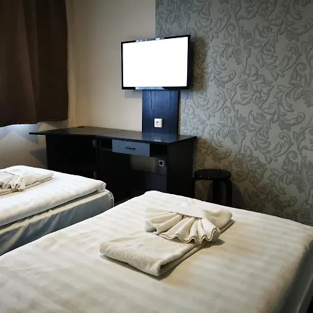 Patyi Etterem Es Bögöte