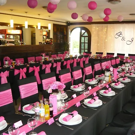 Patyi Etterem Es Hotel 2*