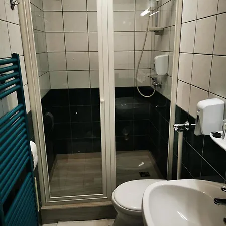 Patyi Etterem Es Hotel