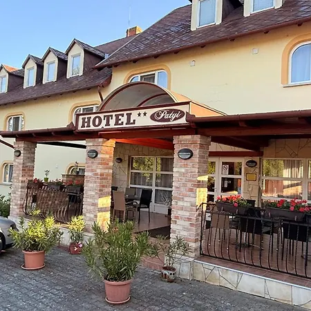 Hotel Patyi Etterem Es