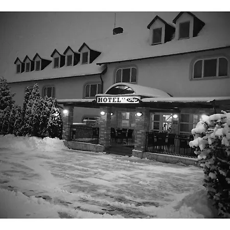 Patyi Etterem Es Bögöte