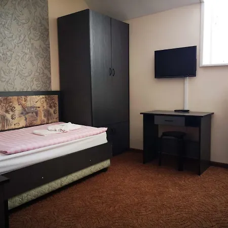 Otel Patyi Etterem Es
