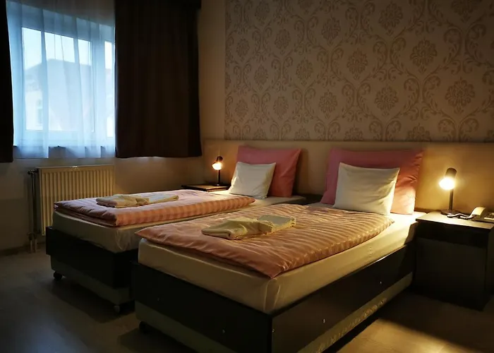 Patyi étterem és Bögöte