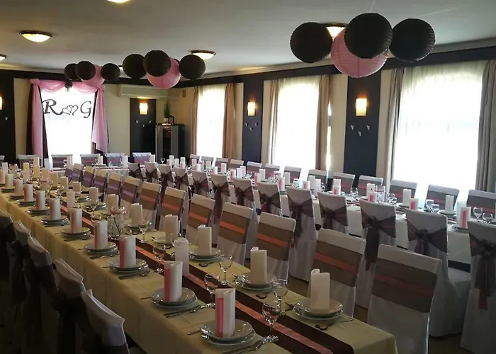 Patyi Etterem Es Hotel Bögöte